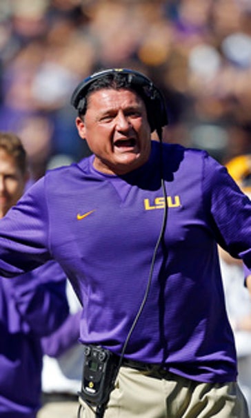 AP COLLEGE FOOTBALL PICKS: Skip Black Friday, watch football